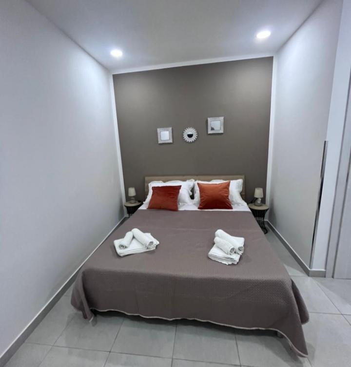 Le Stanze Di Rosalia Bed & Breakfast Palermo Eksteriør bilde